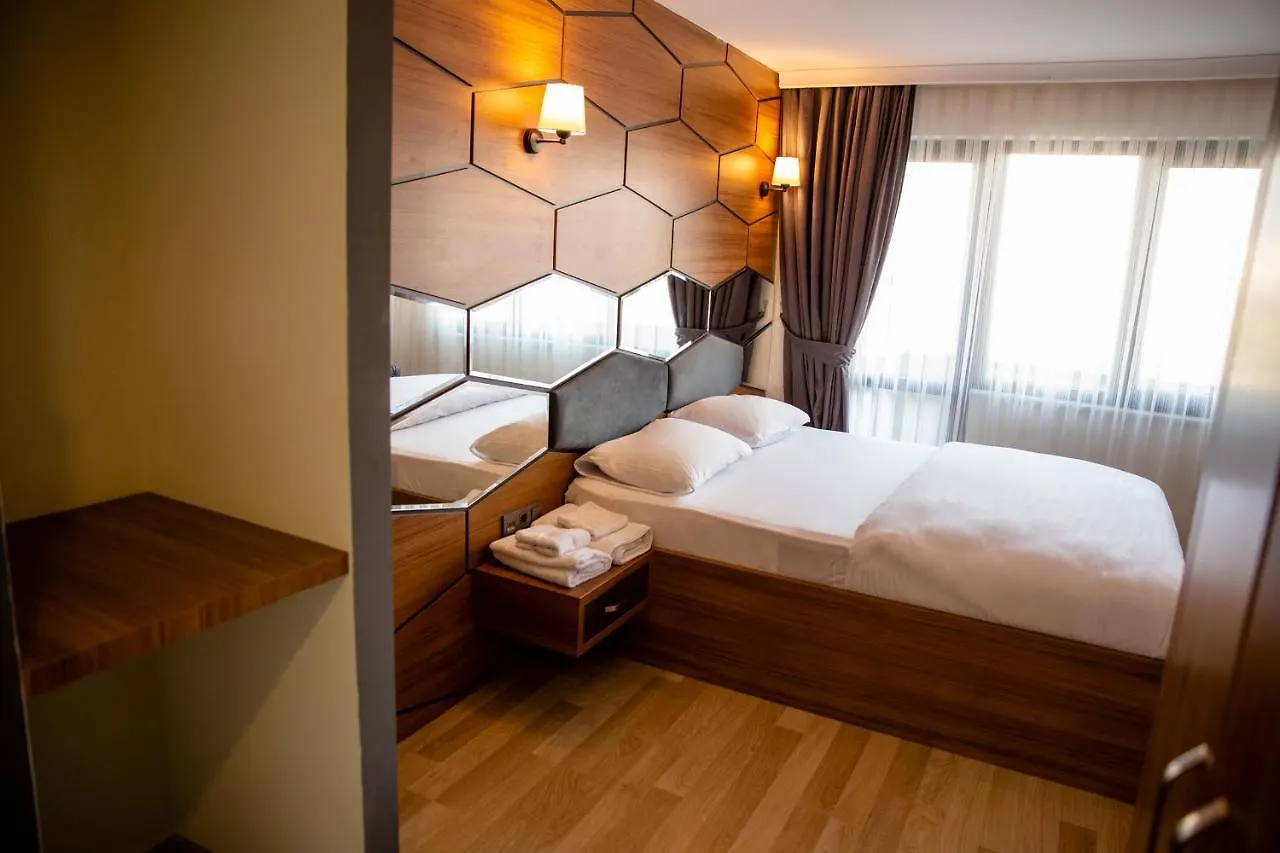 F & B Suite Κωνσταντινούπολη
